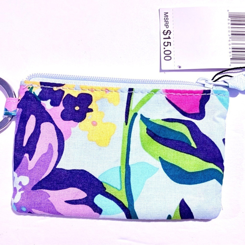 🆕
 VERA BRADLEY LIGHTEN UP ZIP ID CASE